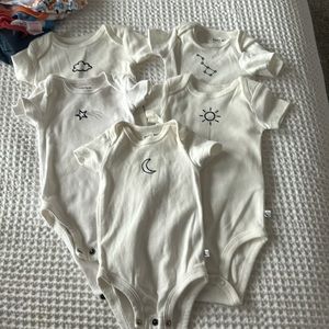 Petit Lem Onesies Pack of 5